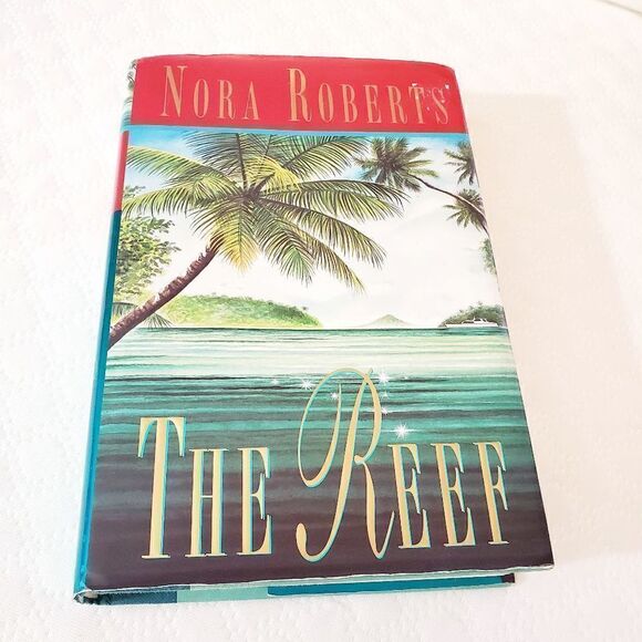 The Reef by Nora Roberts - Picture 1 of 7